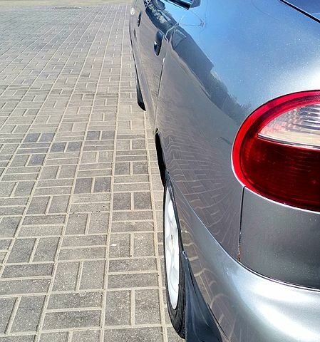 Серый Дэу Ланос, объемом двигателя 1.5 л и пробегом 221 тыс. км за 2600 $, фото 4 на Automoto.ua