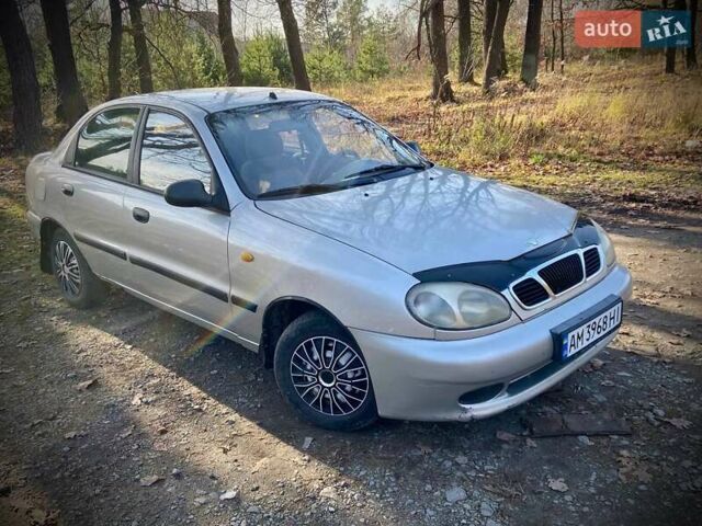 Серый Дэу Ланос, объемом двигателя 1.5 л и пробегом 333 тыс. км за 1800 $, фото 3 на Automoto.ua