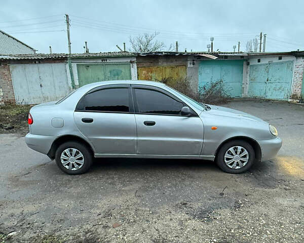 Серый Дэу Ланос, объемом двигателя 1.5 л и пробегом 62 тыс. км за 1650 $, фото 3 на Automoto.ua