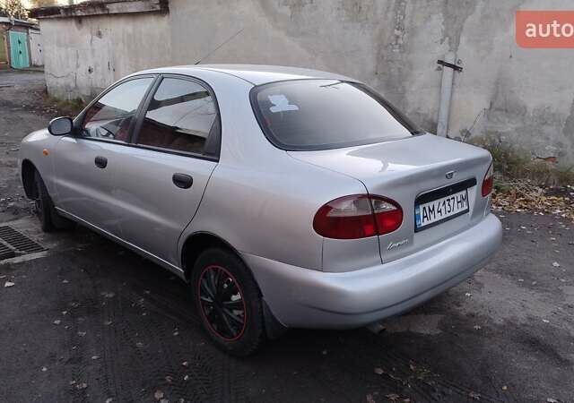 Деу Ланос 2007 у Житомирі на Automoto.ua Сірий Деу Ланос, об'ємом двигуна 1.5 л та пробігом 208 тис. км за 2499 $, фото 2 на Automoto.ua