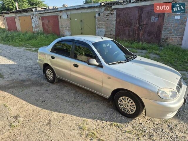 Серый Дэу Ланос, объемом двигателя 1.39 л и пробегом 135 тыс. км за 2800 $, фото 2 на Automoto.ua