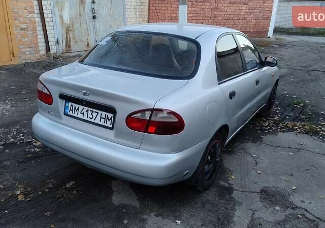 Деу Ланос 2007 у Житомирі на Automoto.ua Сірий Деу Ланос, об'ємом двигуна 1.5 л та пробігом 208 тис. км за 2499 $, фото 3 на Automoto.ua