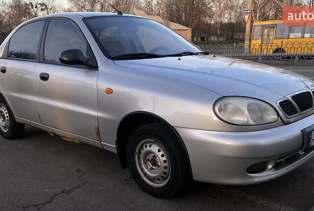 Серый Дэу Ланос, объемом двигателя 1.5 л и пробегом 343 тыс. км за 1300 $, фото 3 на Automoto.ua