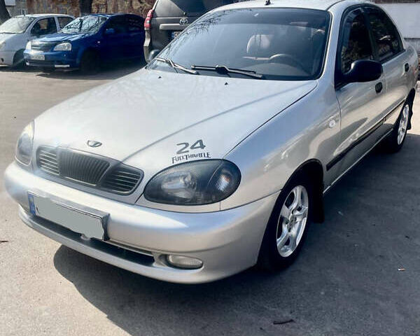 Серый Дэу Ланос, объемом двигателя 1.6 л и пробегом 237 тыс. км за 2800 $, фото 1 на Automoto.ua