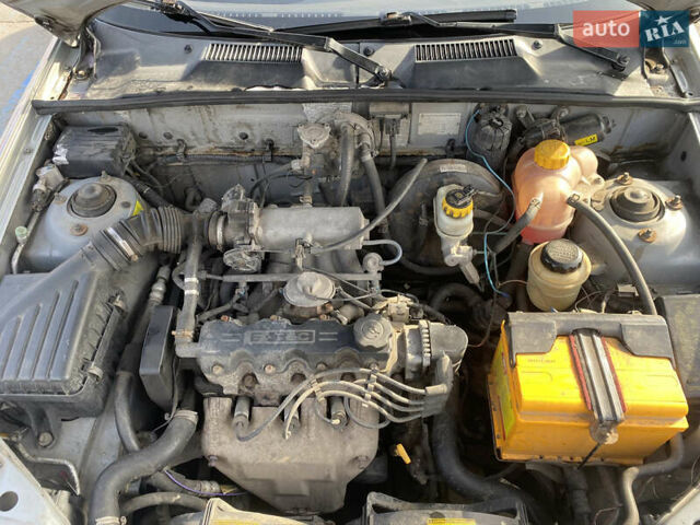 Серый Дэу Ланос, объемом двигателя 1.5 л и пробегом 250 тыс. км за 2500 $, фото 9 на Automoto.ua