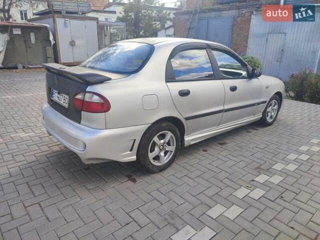 Серый Дэу Ланос, объемом двигателя 1.5 л и пробегом 382 тыс. км за 2100 $, фото 4 на Automoto.ua