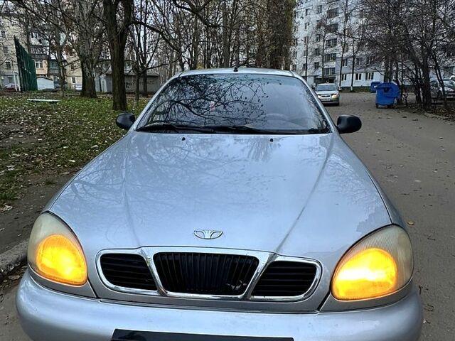 Сірий Деу Ланос, об'ємом двигуна 1.4 л та пробігом 183 тис. км за 1650 $, фото 3 на Automoto.ua