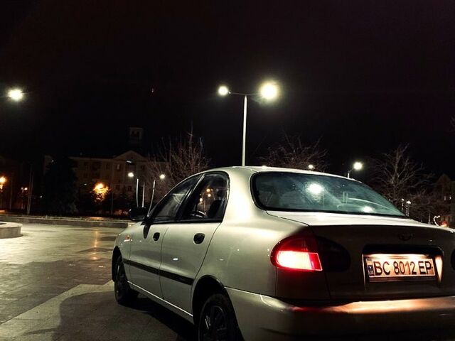 Сірий Деу Ланос, об'ємом двигуна 1.4 л та пробігом 198 тис. км за 1470 $, фото 2 на Automoto.ua