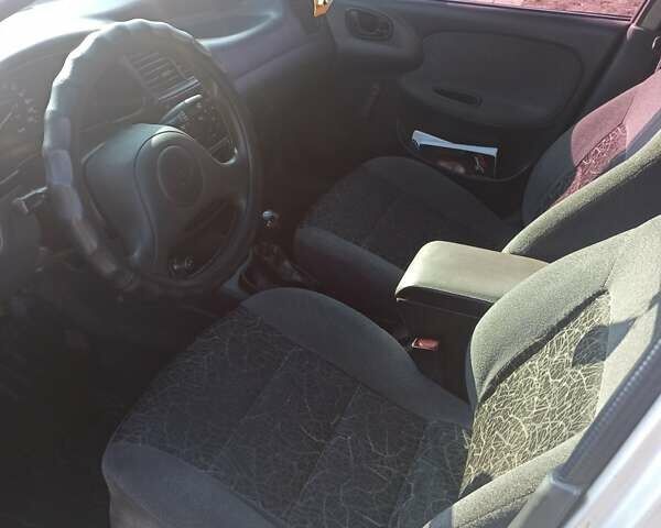 Дэу Ланос 2007 в Новомосковске на Automoto.ua Серый Дэу Ланос, объемом двигателя 1.5 л и пробегом 324 тыс. км за 2300 $, фото 4 на Automoto.ua