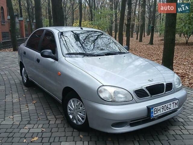 Сірий Деу Ланос, об'ємом двигуна 1.5 л та пробігом 102 тис. км за 3500 $, фото 5 на Automoto.ua