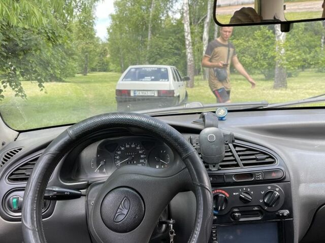 Сірий Деу Ланос, об'ємом двигуна 0 л та пробігом 150 тис. км за 2050 $, фото 5 на Automoto.ua