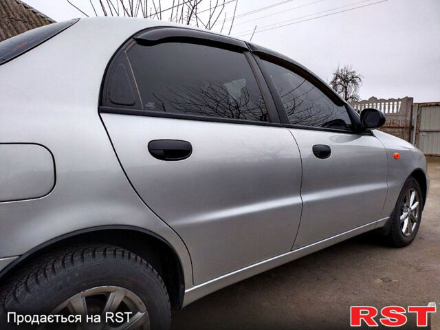 Серый Дэу Ланос, объемом двигателя 1.6 л и пробегом 169 тыс. км за 3000 $, фото 2 на Automoto.ua