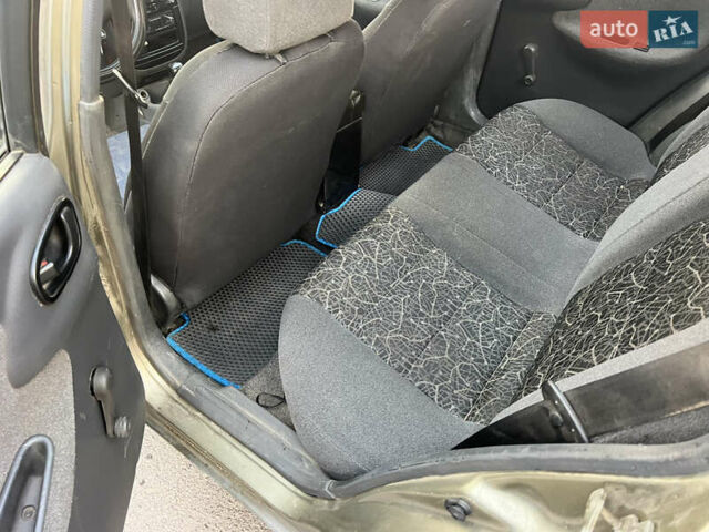 Серый Дэу Ланос, объемом двигателя 1.5 л и пробегом 280 тыс. км за 2300 $, фото 9 на Automoto.ua