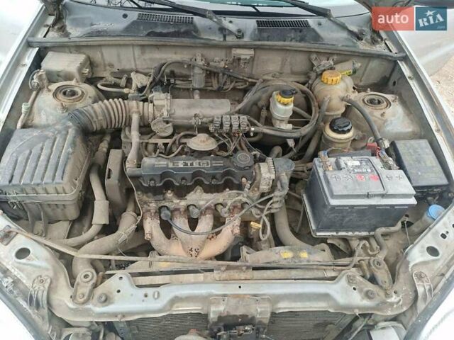 Сірий Деу Ланос, об'ємом двигуна 1.5 л та пробігом 500 тис. км за 1300 $, фото 15 на Automoto.ua