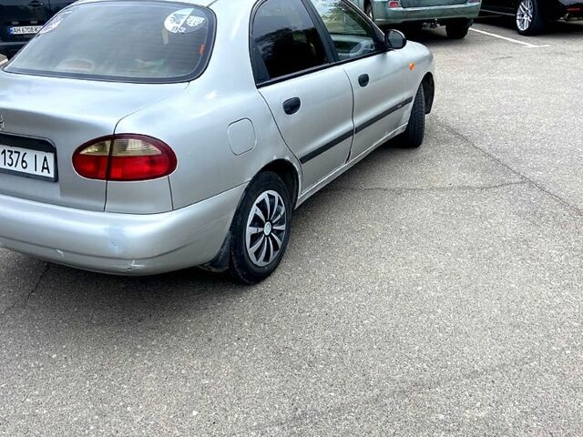 Серый Дэу Ланос, объемом двигателя 1.6 л и пробегом 260 тыс. км за 1810 $, фото 3 на Automoto.ua