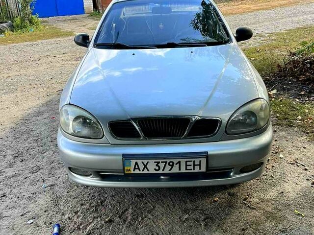 Сірий Деу Ланос, об'ємом двигуна 1.5 л та пробігом 220 тис. км за 1750 $, фото 2 на Automoto.ua