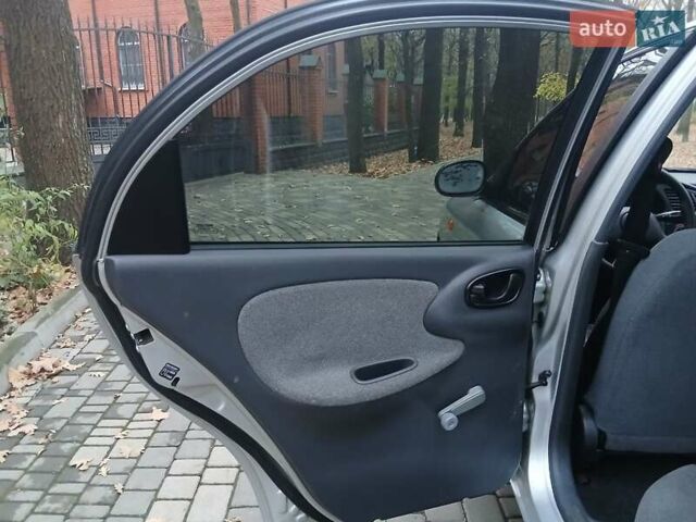 Сірий Деу Ланос, об'ємом двигуна 1.5 л та пробігом 102 тис. км за 3500 $, фото 15 на Automoto.ua