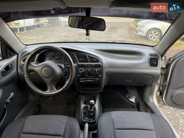 Сірий Деу Ланос, об'ємом двигуна 1.5 л та пробігом 200 тис. км за 2100 $, фото 9 на Automoto.ua