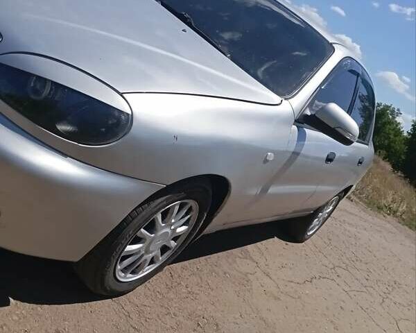 Серый Дэу Ланос, объемом двигателя 1.3 л и пробегом 217 тыс. км за 3400 $, фото 3 на Automoto.ua