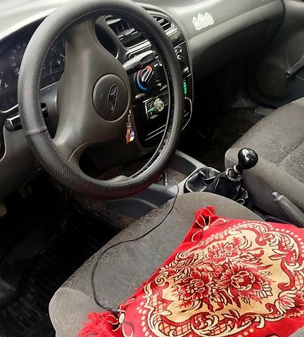 Деу Ланос 2007 у Александрие на Automoto.ua Сірий Деу Ланос, об'ємом двигуна 1.5 л та пробігом 0 тис. км за 1540 $, фото 4 на Automoto.ua