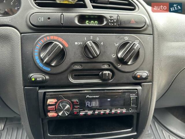 Сірий Деу Ланос, об'ємом двигуна 1.5 л та пробігом 124 тис. км за 3499 $, фото 30 на Automoto.ua