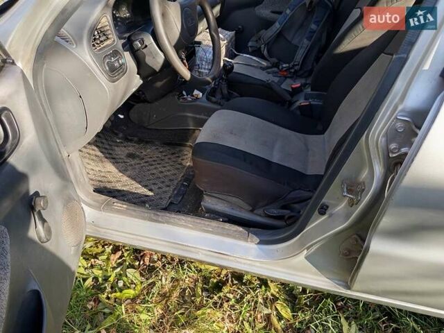 Серый Дэу Ланос, объемом двигателя 1.5 л и пробегом 135 тыс. км за 1700 $, фото 4 на Automoto.ua