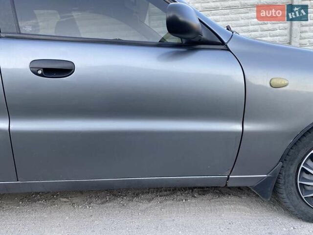 Сірий Деу Ланос, об'ємом двигуна 1.5 л та пробігом 230 тис. км за 2000 $, фото 13 на Automoto.ua