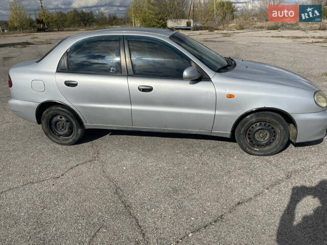 Дэу Ланос 2007 в Никополе на Automoto.ua Серый Дэу Ланос, объемом двигателя 1.5 л и пробегом 285 тыс. км за 2400 $, фото 2 на Automoto.ua