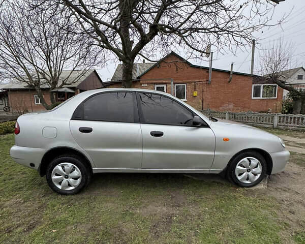 Серый Дэу Ланос, объемом двигателя 1.6 л и пробегом 132 тыс. км за 2850 $, фото 3 на Automoto.ua