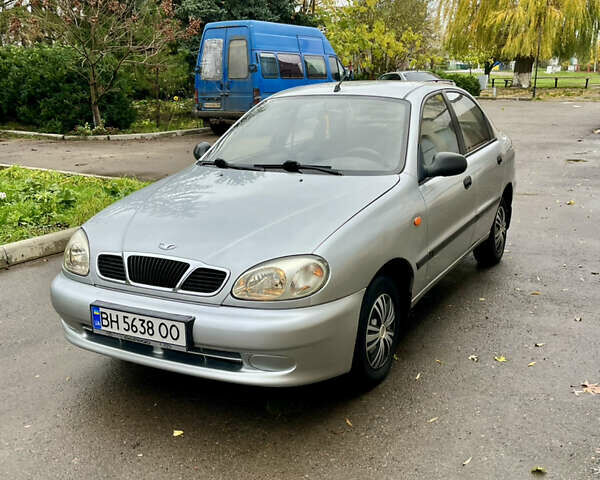 Сірий Деу Ланос, об'ємом двигуна 1.5 л та пробігом 203 тис. км за 2250 $, фото 1 на Automoto.ua