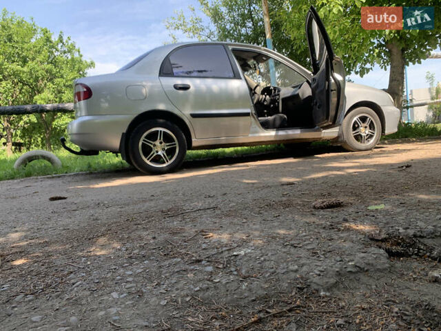 Сірий Деу Ланос, об'ємом двигуна 1.5 л та пробігом 136 тис. км за 3000 $, фото 1 на Automoto.ua