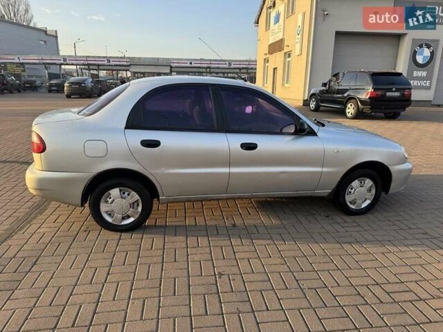 Серый Дэу Ланос, объемом двигателя 1.5 л и пробегом 225 тыс. км за 2400 $, фото 3 на Automoto.ua