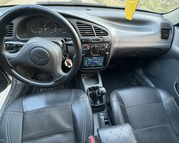 Сірий Деу Ланос, об'ємом двигуна 1.5 л та пробігом 245 тис. км за 2400 $, фото 9 на Automoto.ua