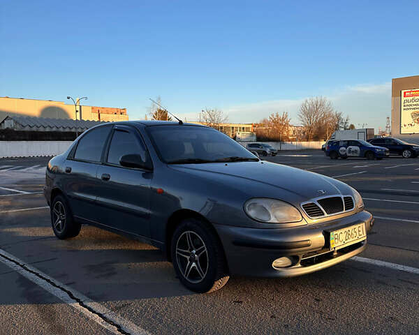 Серый Дэу Ланос, объемом двигателя 1.5 л и пробегом 270 тыс. км за 2750 $, фото 2 на Automoto.ua