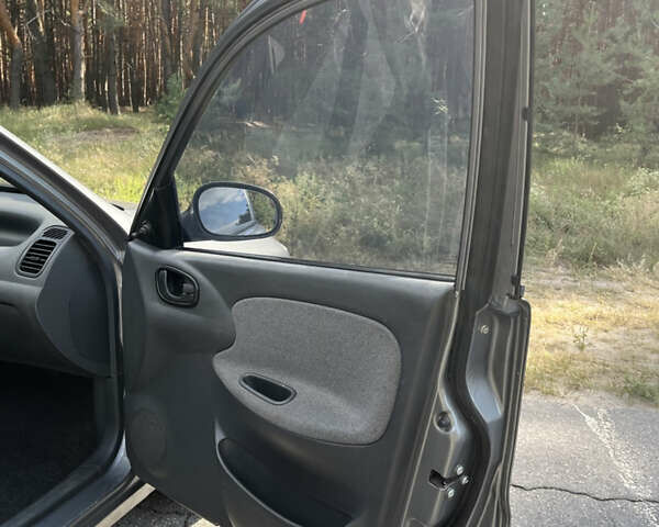 Серый Дэу Ланос, объемом двигателя 1.5 л и пробегом 112 тыс. км за 3300 $, фото 15 на Automoto.ua