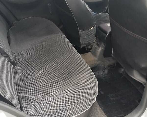 Сірий Деу Ланос, об'ємом двигуна 1.5 л та пробігом 138 тис. км за 2800 $, фото 1 на Automoto.ua