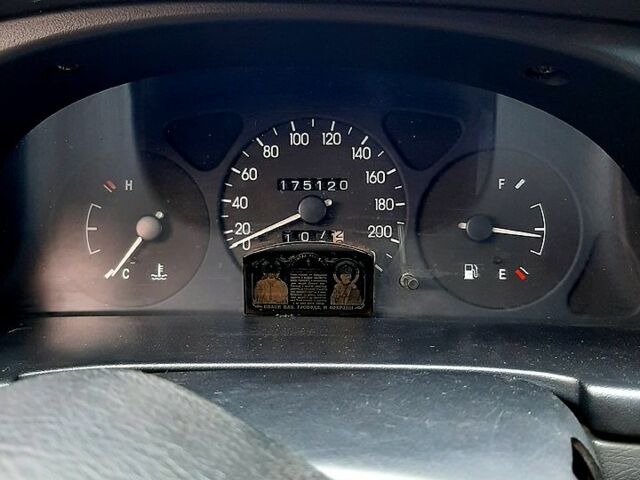 Деу Ланос 2008 у Харкові на Automoto.ua Сірий Деу Ланос, об'ємом двигуна 1.5 л та пробігом 175 тис. км за 2900 $, фото 13 на Automoto.ua