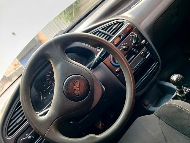 Серый Дэу Ланос, объемом двигателя 1.5 л и пробегом 244 тыс. км за 2650 $, фото 8 на Automoto.ua