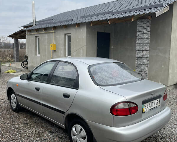 Сірий Деу Ланос, об'ємом двигуна 1.5 л та пробігом 304 тис. км за 2500 $, фото 4 на Automoto.ua