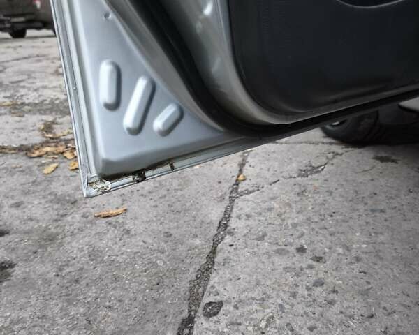 Деу Ланос 2008 у Дніпро (Дніпропетровську) на Automoto.ua Сірий Деу Ланос, об'ємом двигуна 1.5 л та пробігом 102 тис. км за 2500 $, фото 16 на Automoto.ua