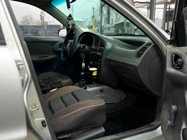 Серый Дэу Ланос, объемом двигателя 1.4 л и пробегом 240 тыс. км за 1550 $, фото 4 на Automoto.ua