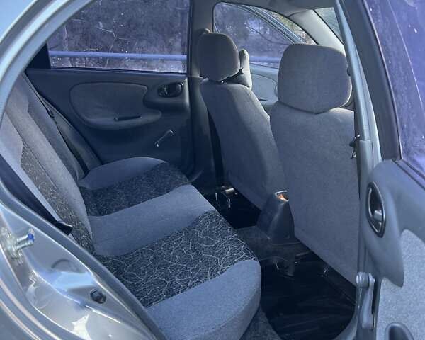 Сірий Деу Ланос, об'ємом двигуна 1.4 л та пробігом 115 тис. км за 2100 $, фото 16 на Automoto.ua