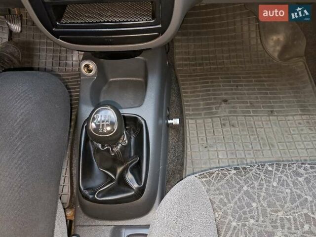 Серый Дэу Ланос, объемом двигателя 1.6 л и пробегом 119 тыс. км за 2700 $, фото 9 на Automoto.ua