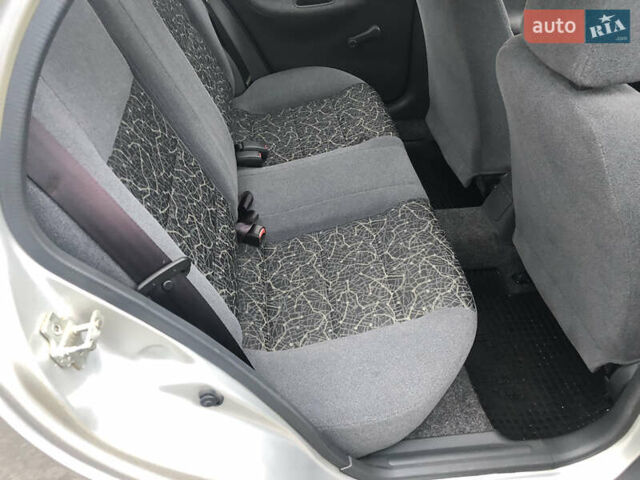 Серый Дэу Ланос, объемом двигателя 1.6 л и пробегом 31 тыс. км за 4300 $, фото 10 на Automoto.ua