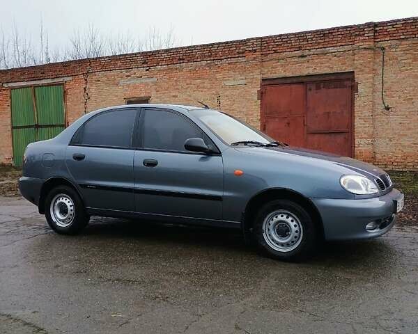 Серый Дэу Ланос, объемом двигателя 1.5 л и пробегом 138 тыс. км за 2899 $, фото 1 на Automoto.ua