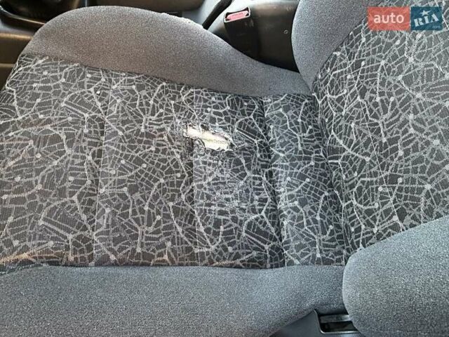 Сірий Деу Ланос, об'ємом двигуна 1.5 л та пробігом 240 тис. км за 3400 $, фото 10 на Automoto.ua