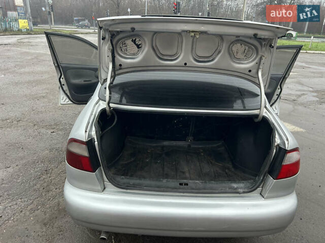 Серый Дэу Ланос, объемом двигателя 1.6 л и пробегом 240 тыс. км за 2400 $, фото 25 на Automoto.ua