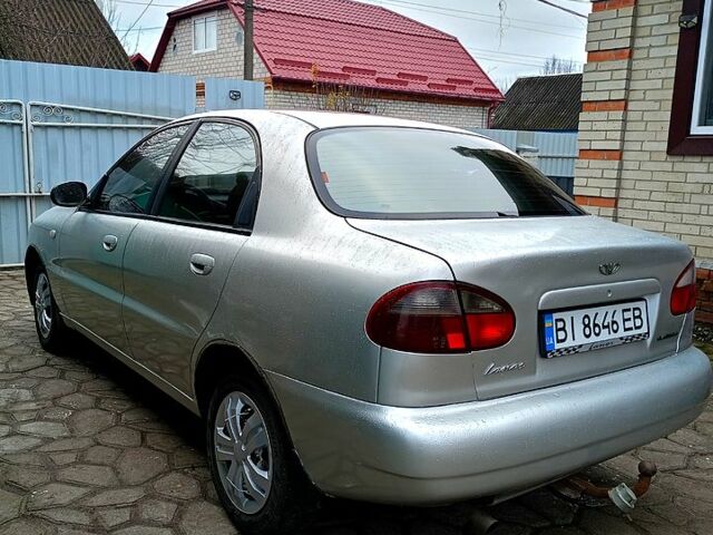 Сірий Деу Ланос, об'ємом двигуна 1.6 л та пробігом 223 тис. км за 1950 $, фото 4 на Automoto.ua