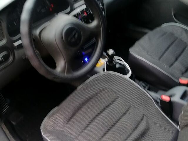 Сірий Деу Ланос, об'ємом двигуна 1.5 л та пробігом 138 тис. км за 2800 $, фото 1 на Automoto.ua