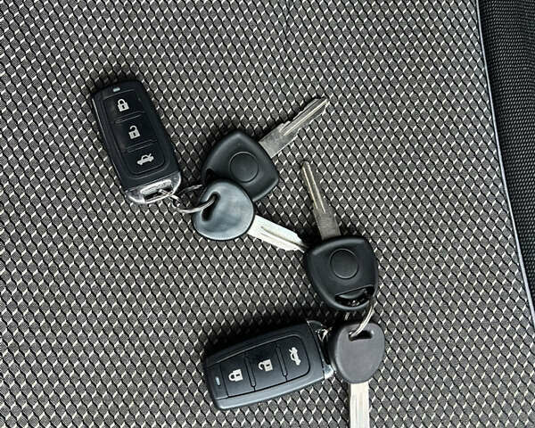 Серый Дэу Ланос, объемом двигателя 1.6 л и пробегом 240 тыс. км за 2400 $, фото 28 на Automoto.ua